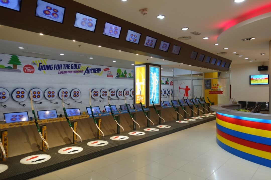 Stars Archery at Sunway Pyramid - A row of archery lanes that can cater many players at a time