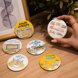 Need that little something to spice up your bag? That little something could be Sunway’s button badge! With 6 designs that feature the staples of Sunway City Kuala Lumpur to choose from, get yours now!