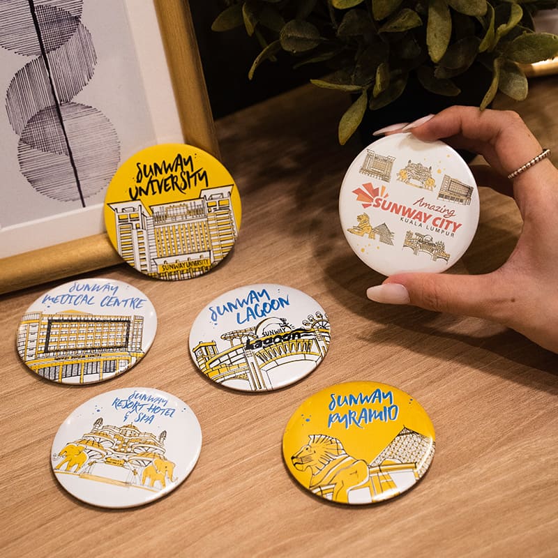 Need that little something to spice up your bag? That little something could be Sunway’s button badge! With 6 designs that feature the staples of Sunway City Kuala Lumpur to choose from, get yours now!