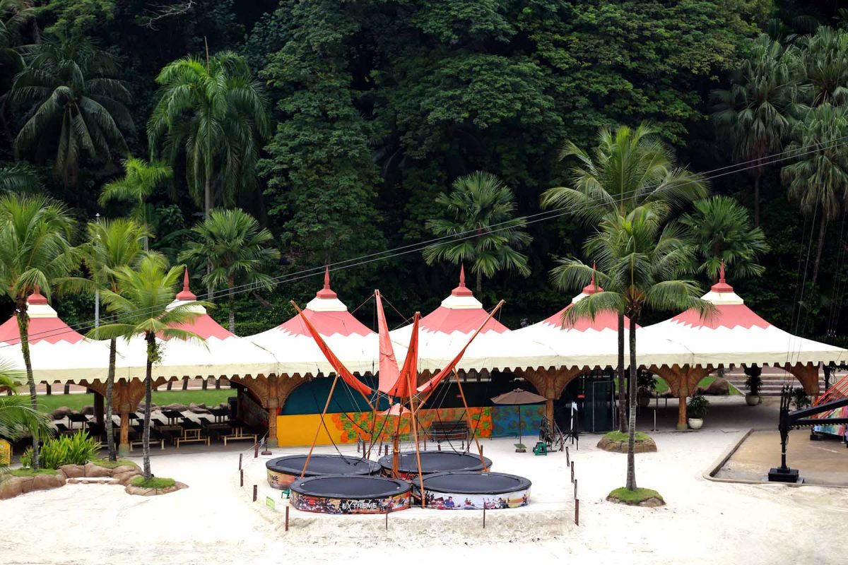 Reach for the sky on a bungee trampoline at our Extreme Park Sunway Lagoon