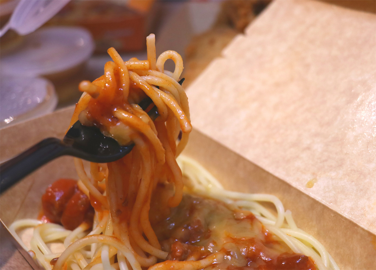Mouth-watering Jolly Spaghetti that will leave you wanting more!
