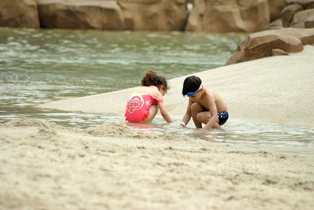 sunway lagoon surf beach