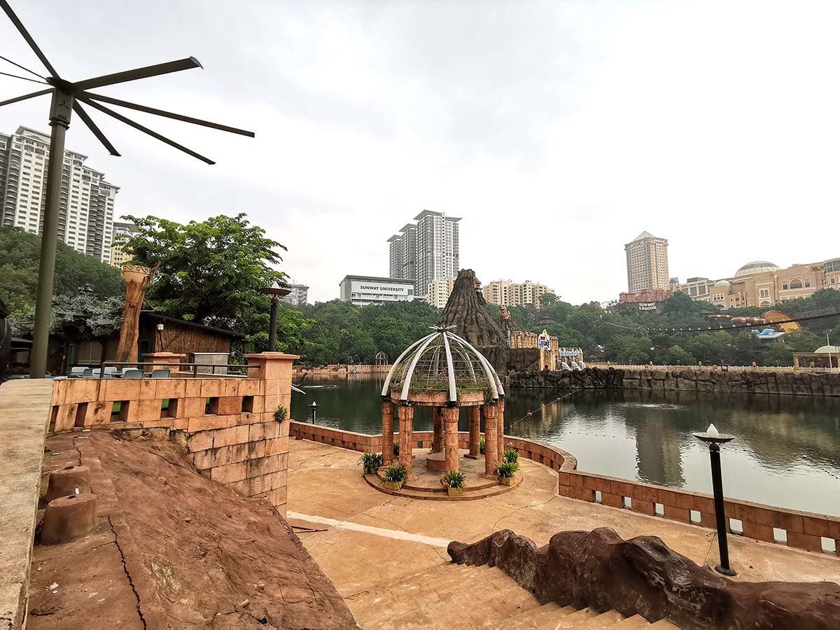 Take a Stroll Down Sunway Lagoons’s Lake