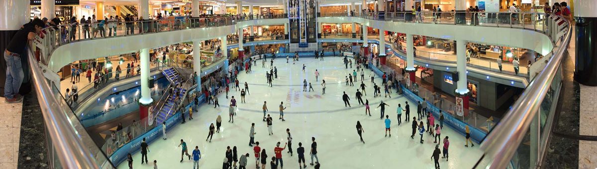 Sunway Pyramid ice skating