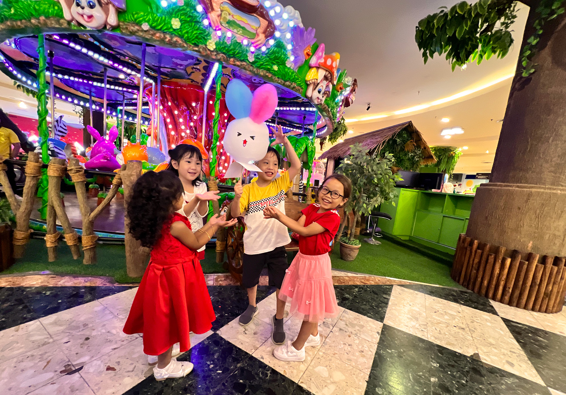 Sunway Pyramid - It’s not everyday you can find a bunny cotton candy for your little ones!